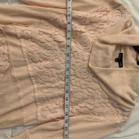 Sweater - Picture 4 of 5